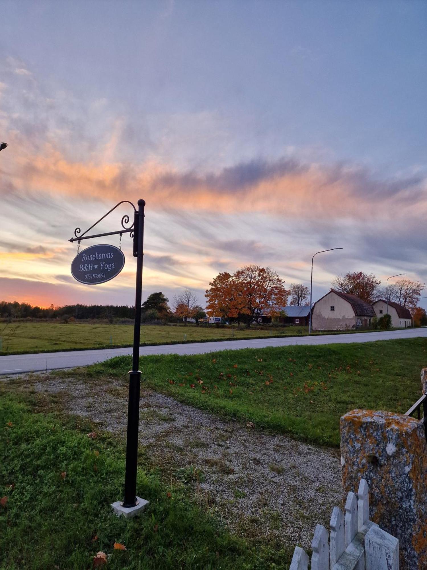 Ronehamn Bed And Breakfast Hemse Exterior foto